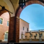 Il cortile di Palazzo Buonaccorsi