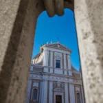 Scorcio esterno della Chiesa di San Giovanni a Macerata